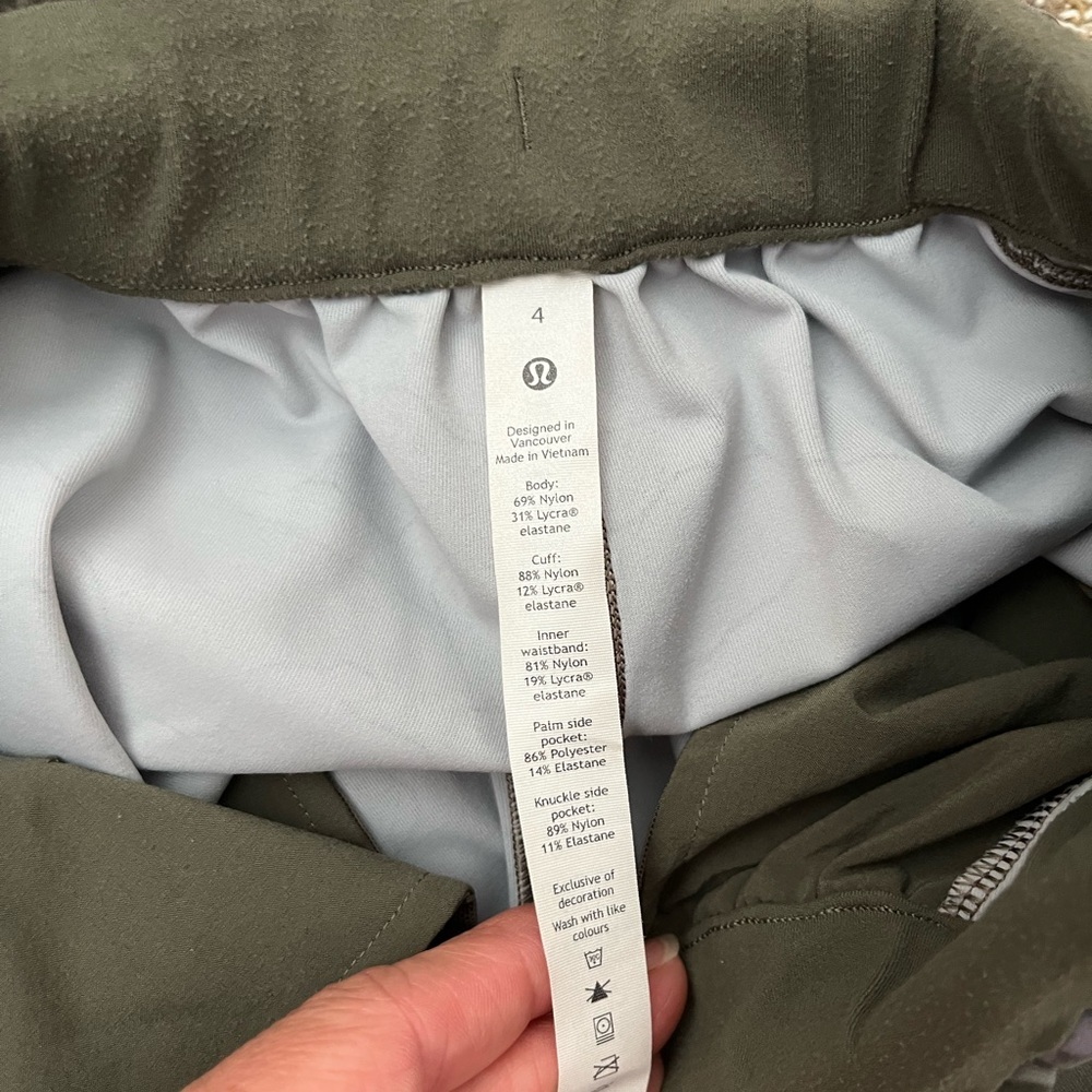 Lululemon camo pants - Picture 2 of 9